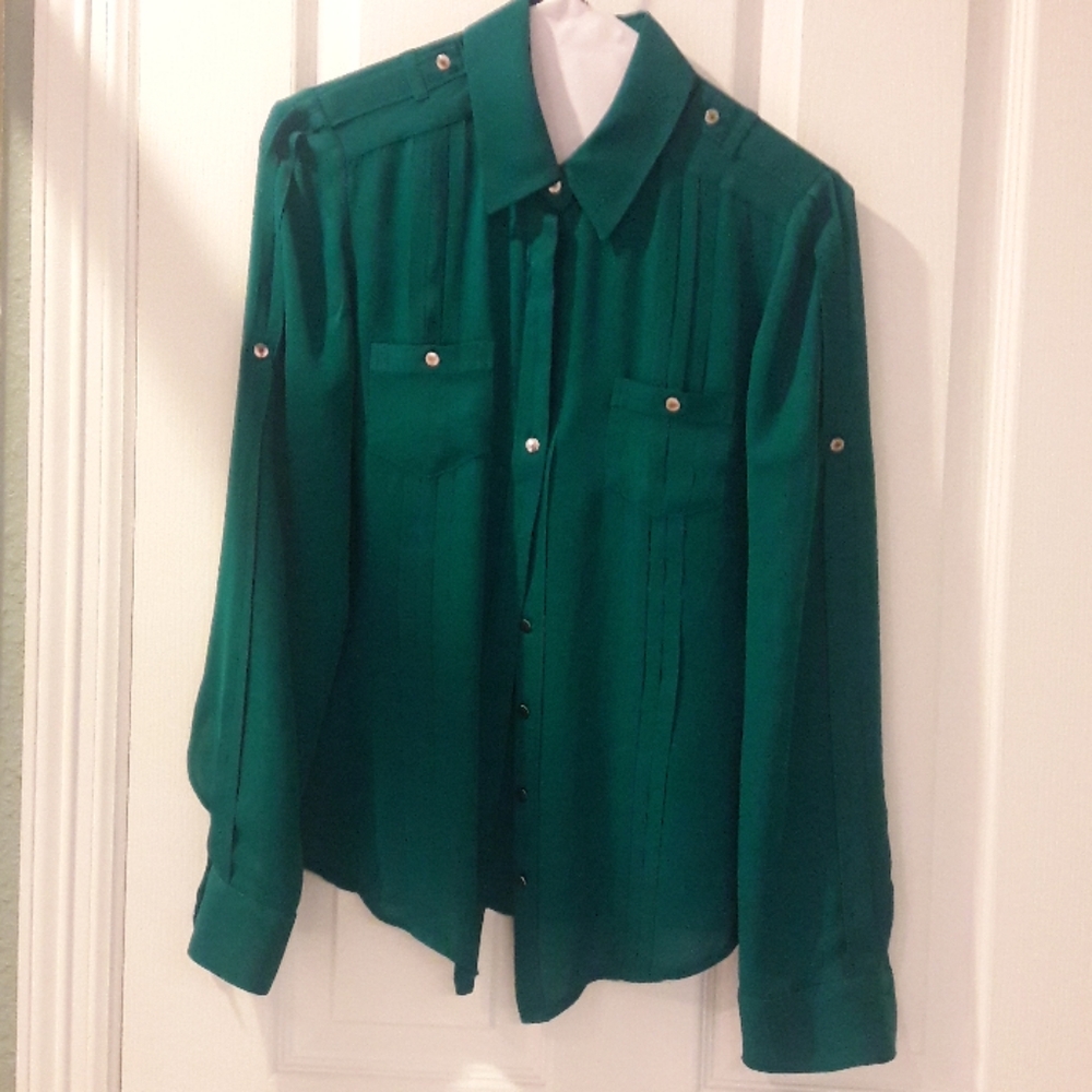 size 2 silk blouse White House Black Market